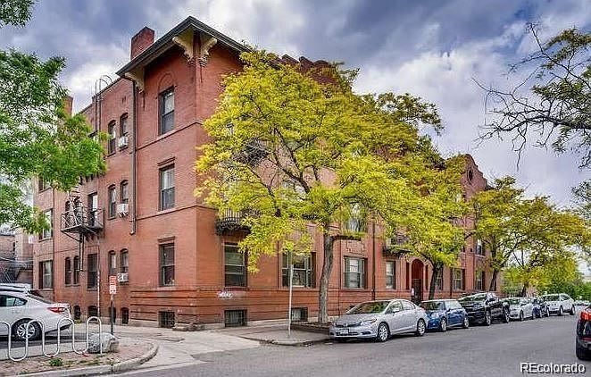 1st image of 1475 N Humboldt St APT 15