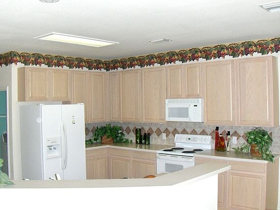3rd image of 3821 Arroyo Seco