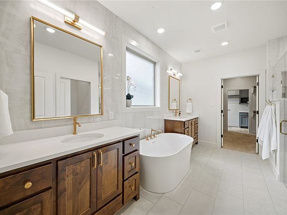 3rd image of 3541 Anderson Arbor Ct