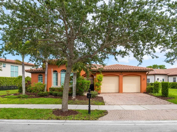 8269 NW 124th Ter, Pompano Beach, FL 33076