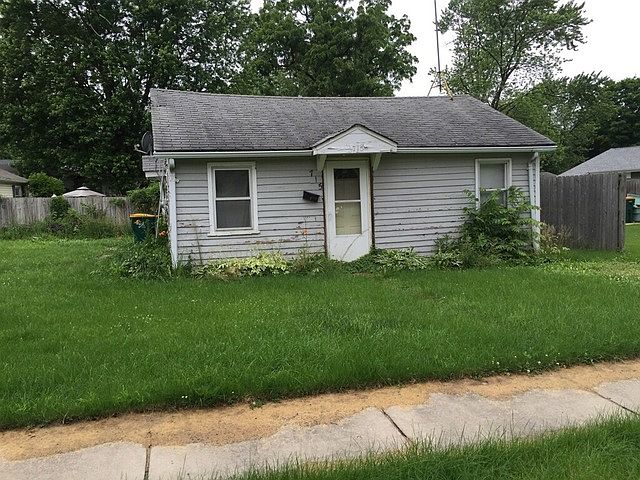 2nd image of 119 E Prairie St