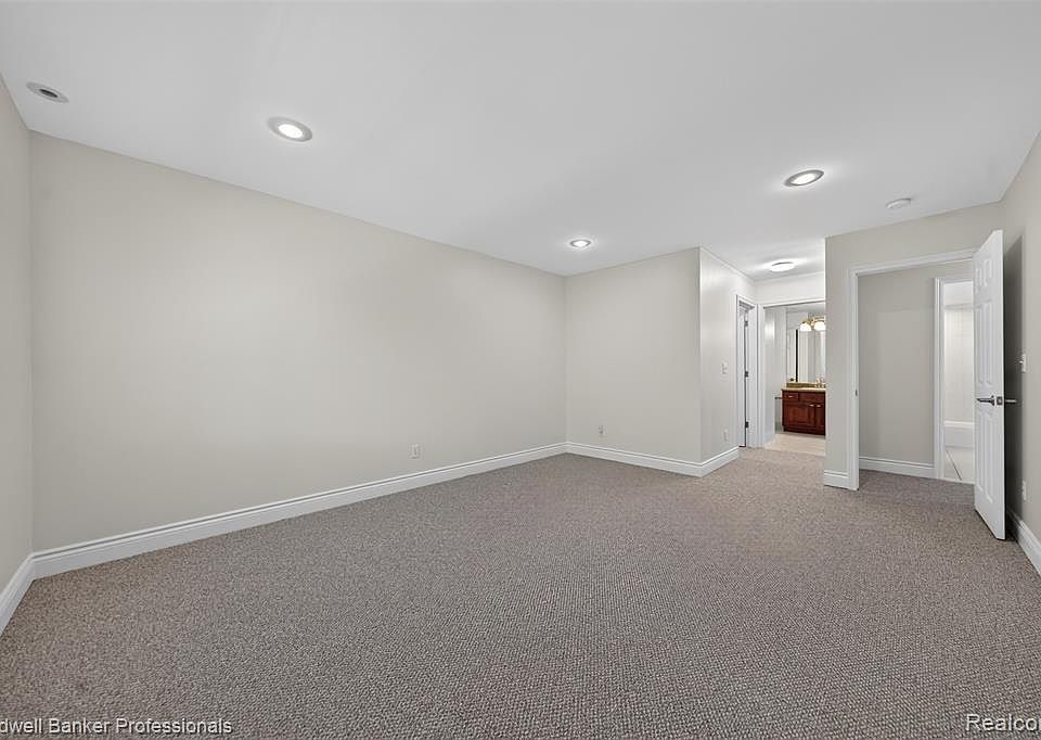 1111 N Old Woodward Ave Unit 17, photo 29