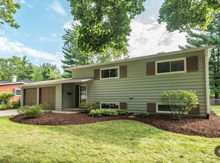 62 Hampton Rd, Montgomery, IL 60538