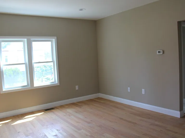 124 Emerald St #1 — Photo 6