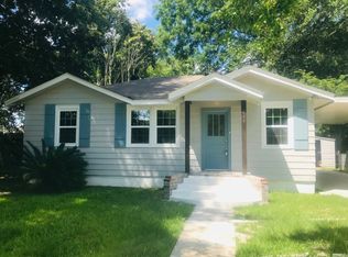 219 Chestnut St, Denham Springs, LA 70726