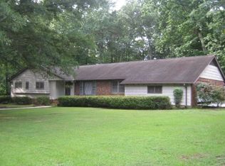 2 Cape Charles Dr, Greenville, SC 29615