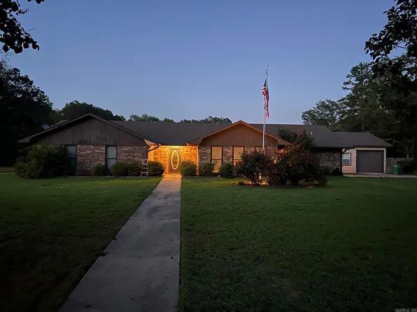 (undisclosed Address), Pine Bluff, AR 71603