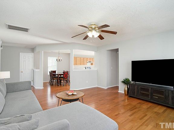5th image of 4820 Rockport Dr