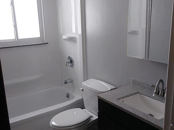 3rd image of 312 S Washington Ave