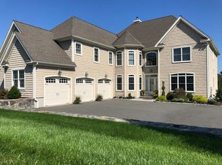 275 Westenhook Ter, Southbury, CT 06488
