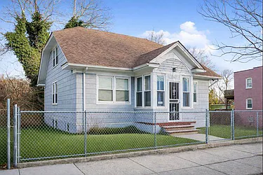 99 Stanley Avenue, #2