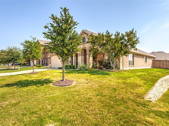 2nd image of 2800 Los Osos Dr