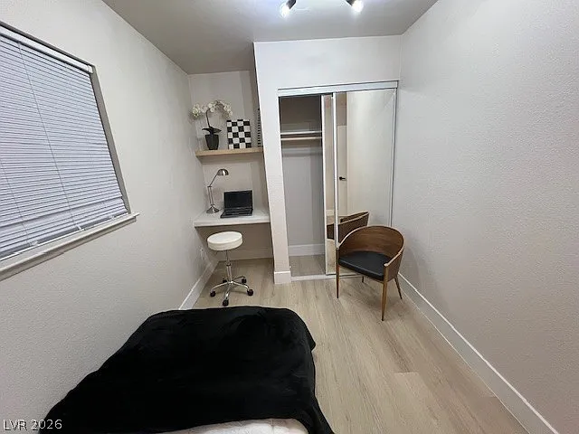 6213 Fairwood Ave — Photo 26