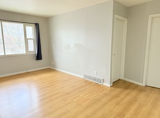 506 Aylmer Ave Unit 4, Windsor, ON N9A 1T8