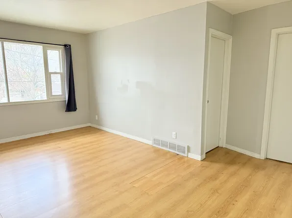 506 Aylmer Ave Unit 4, Windsor, ON N9A 1T8