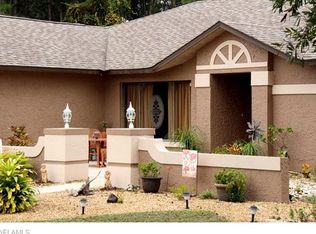 9301 Pineapple Rd, Fort Myers, FL 33967