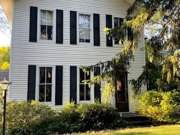 6450 Heidler Rd, Fairview, PA 16415