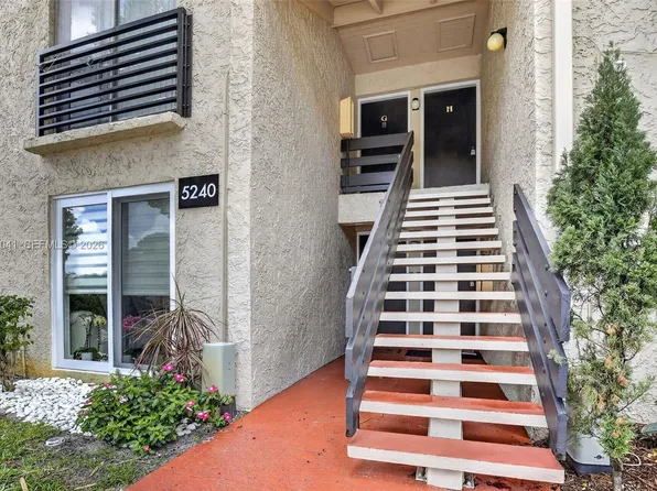 5240 NE 6th Ave #H26, Oakland Park, FL 33334