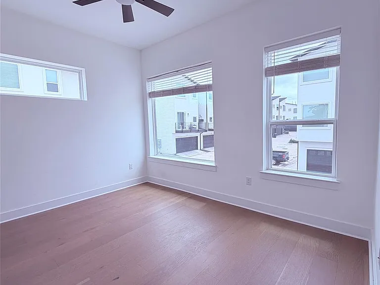 1417 Kramer Ln #19 — Photo 25