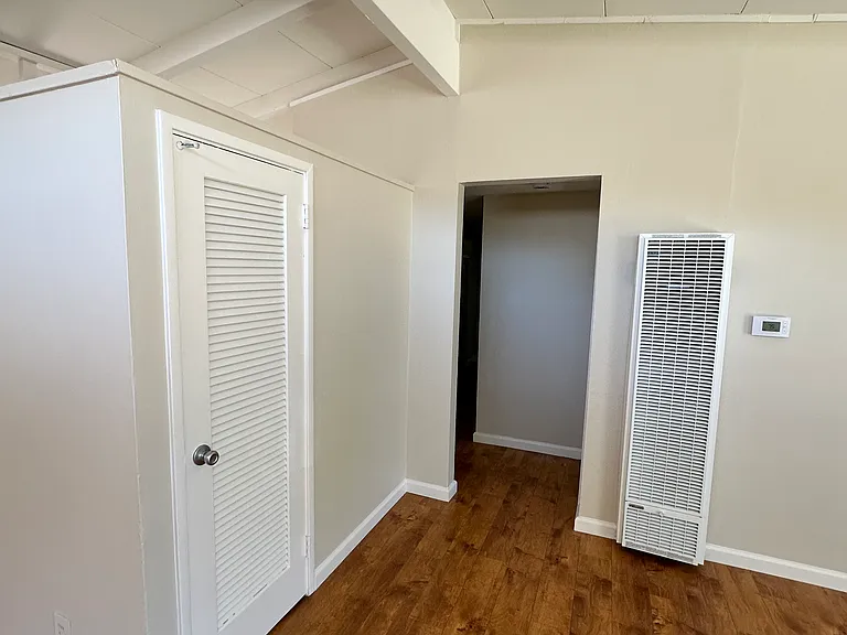 796 Lakehaven Dr — Photo 6