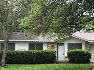 4424 Larue St, Dallas, TX 75211