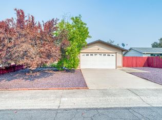 815 Grouse Dr, Redding, CA 96003