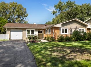 2S660 Gray Ave, Lombard, IL 60148