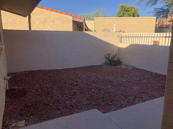4th image of 7325 N Las Quintas Dr
