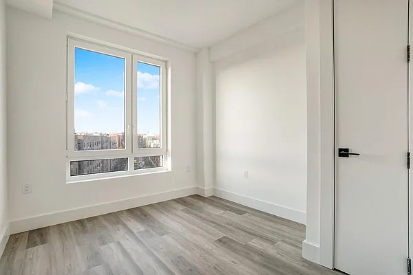 Rented by Brooklyn Group | media 8