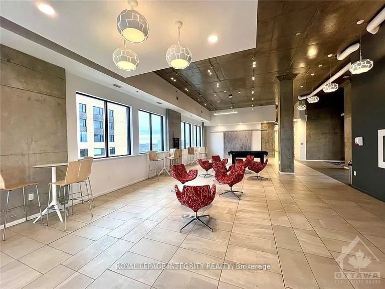 105 Champagne Ave S #2318 — Photo 12