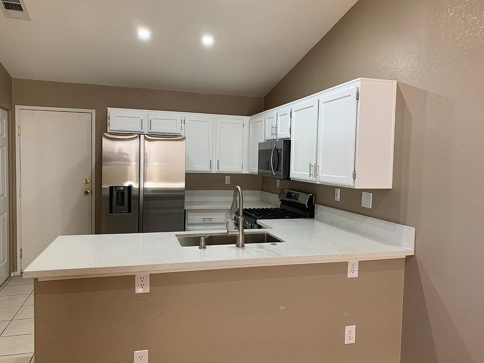 1st image of 9725 Tiaquinn Ave Unit 101