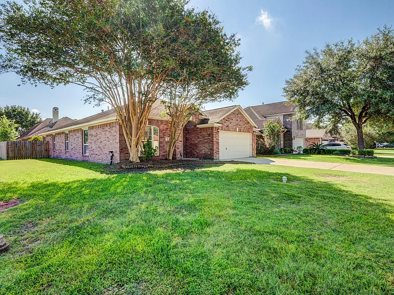 25206 Pepper Ridge Ln — Photo 2
