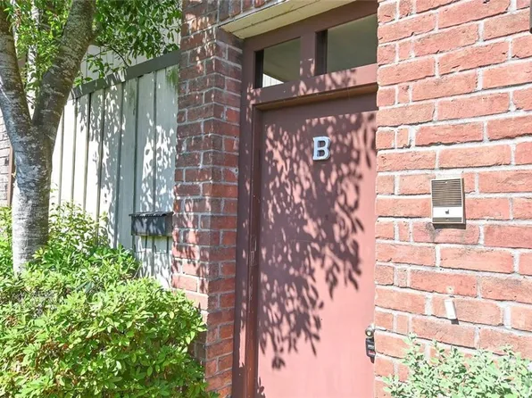 2243 W Alabama St APT B, Houston, TX 77098