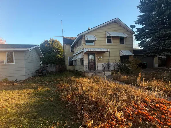 709 Prince St, Negaunee, MI 49866