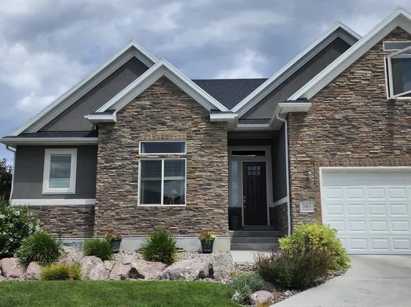 11661 S Misty Creek Pl, South Jordan, UT 84095