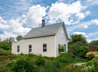 9 2nd St, Tenants Harbor, ME 04860