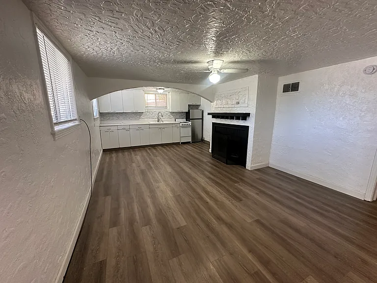 1111 Strand Pl #A — Photo 9