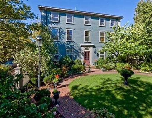 119 Main St Charlestown MA | Zillow