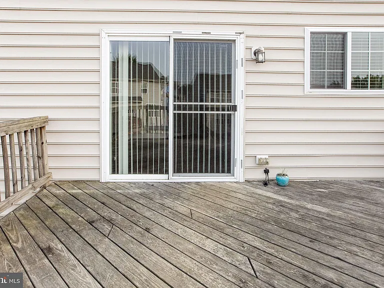 4 Cornerstone Dr — Photo 102