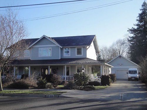 1st image of 319 Wood Ave