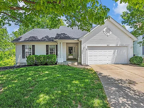 4 bed, 3434 sqft, $4,195 — Photo 3