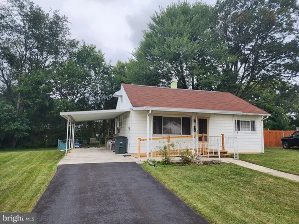 210 Cumberland Dr, Camp Hill, PA 17011