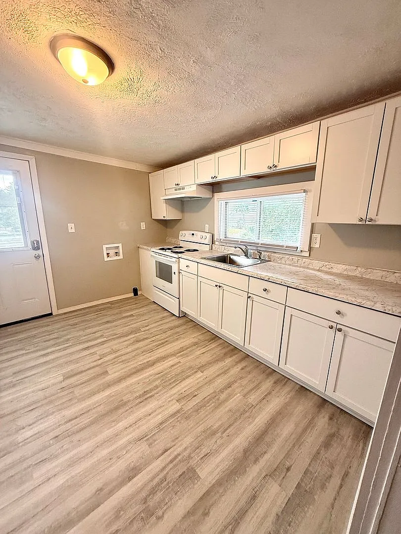 301 E Memorial Dr. (Wilson Acquisitions, LLC) — Photo 1