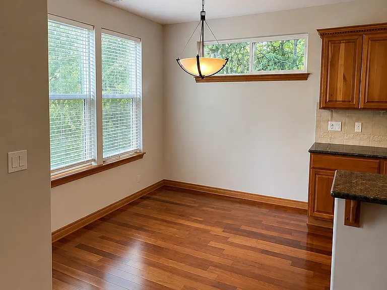 964 Jericho Pl NE — Photo 7