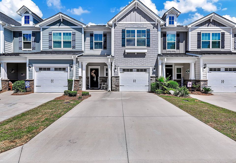 1st image of 217 Nautique Ct