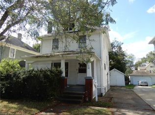 56 20th St SW, Barberton, OH 44203