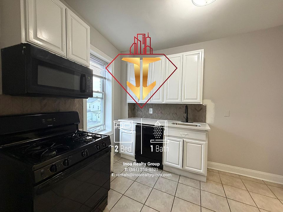 1st image of 863 Pavonia Ave APT 11