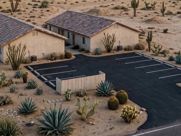 1100 Sixshooter Ave, Pahrump, NV 89048