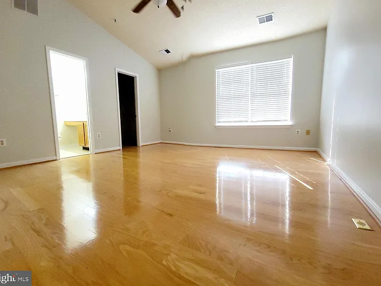 2507 Assabet Ct — Photo 10
