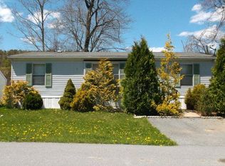 21 Spirit Ct, New Ringgold, PA 17960